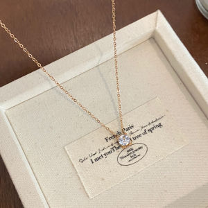 สร้อยคอไททาเนียมสีทองแดงสไตล์เรียบง่าย 2025 ใหม่ โซ่กระดูกไหปลาร้า โซ่เสื้อกันหนาว จี้ แฟชั่น โซ่ไททาเนียม โซ่ไททาเนียม