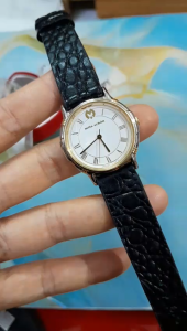 Đồng hồ nữ mila schon dây da second hand si nhât đã qua sử dụng