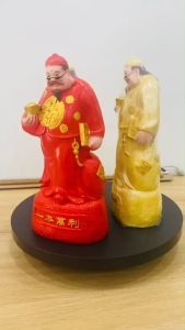 Tượng Ông Quản Gia Quản Tài chất liệu đá nhân tạo trang trí bàn thờ thần Tài/thổ Địa nhằm mục đích quản lý tài chính