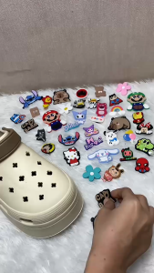 Jibbitz Aksesories crocs hiasan sandal karakter lucu