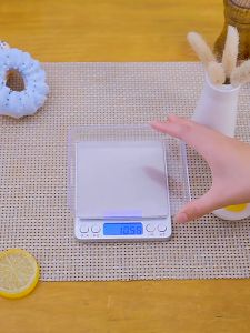 Mini portable kitchen electronic scale highly accurate LED digital display with tray stainless steel Baking food scale