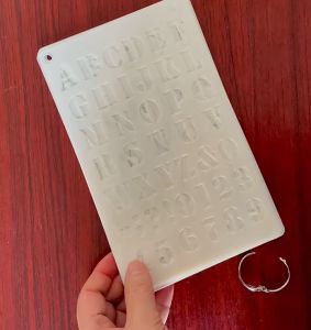 12Pcs Penggaris Cetakan Huruf Dan Angka Stensil Letter / Alphabet / Number Bahan Plastik Diy Handbook Hollow Drawing