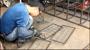 SG stock Fast ShippingUmbrella rack storage rack home ho lobby commercial umbrella storage bucket door placed artifact hanging umbrella rack 3363588683