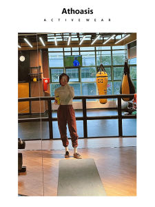 AthoasisSensitiveSkinComfortableLongSleeveNecklineRunningJacketWomensWearWickingQuickDryBreathableElasticAllSeasons