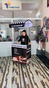 Xe bán cà phê mang đi lắp ráp xếp gọn có mái che kích thước 80cm