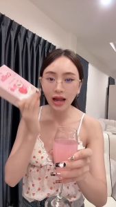 IB Collagen หรือไอบี คอลลาเจน (ซื้อ 1 แถม 2 ) ใน 1 กล่อง 10 ซอง คอลลาเจน หน้าใสของแท้