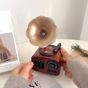 Eyre Klasik Retro Gramofon Bentuk Kotak Musik Ulang Tahun Dekorasi Kamar Tidur Kotak Musik Dekorasi Gadis Pacar Hadiah Ulang Tahun Classic Retro Gramophone Shape Music Box Bedroom Decoration Music Box Decoration Girl Girlfriend Birthday Gift