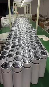 กระติกเก็บความร้อนอัจฉริยะ  304 แก้วเก็บความร้อนสแตนเลส  480ml ของขวัญธุรกิจถ้วยน้ำฉนวนกันความร้อนถ้วยเก็บความเย็น