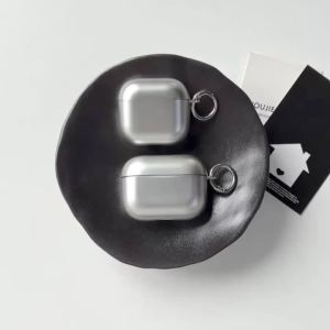 Ốp Tai Nghe AirPods Mạ Bạc Mờ Bóng Với Vòng Kim Loại Bảo Vệ Toàn Diện Cho 1 2 3 4 Pro 2 Pro 3 Thiết Kế Thời Trang Đơn Giản
