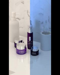 [NEW] Clinique Smart Clinical Repair Lifting Face + Neck - Cream 50ml | Anti-Aging Peptides Youthful Skin