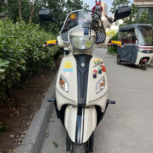 Yamaha YmaZiG I125 3D Mario Body Arrow Decal Sticker Waterproof PVC Motorcycle Decoration Care Pulling Flower Version Painting