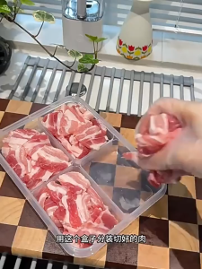 [SG STOCK]Slim Fridge Food Storage Organizer Box (Clear Stackable)