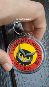 Gantungan Kunci ALFATIH ARMY DENSUS 88 Akrilik Motif Owl Warna Perak dengan Ring Stainless Elegan