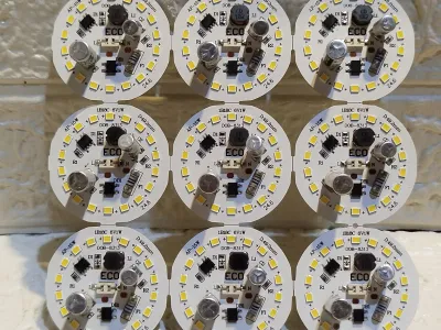 PROMO PRODUK BARU LAMPU LED 15 WAT BAHAN ALUMUNIUM LENGKAP DENGAN KABEL PEMBELIAN ISI 1 PCS TINGGAL COLOK KE LISTRIK NYALA TERANG