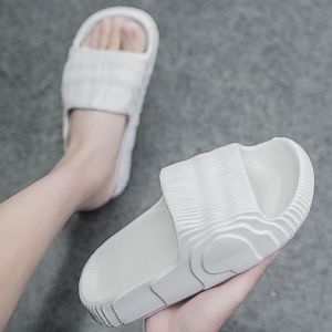 Comanier Sandal Pria Wanita Kekinian Empuk Sendal Laki Jelly Rumah Sepatu Sendal Slop Cowo