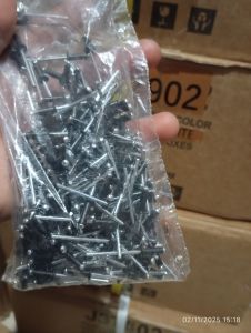 paku rivet tembak panjang 9.5mm ukuran paku 3.2mm bahan baja kuat