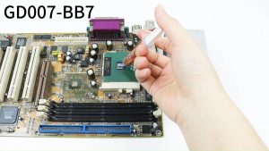 GD007 สารนำความร้อน สารประกอบระบายความร้อน น้ำหนักสุทธิ 7g (4 ชิ้น) สีเทา สำหรับการระบายความร้อน CPU GPU และตัวประมวลผล BB7