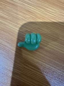 MJ88 Klip Holder Kabel Usb Gantungan Kunci Motif Jempol Tangan Unik/Gantungan Kabel Multifungsi Bentuk Tangan Cute Cable Organizer Clips Wire Cor /Thumbs Up Penjepit kabel Tempel Dinding Super Cute /Klip Holder Mini Serbaguna Bentuk Jempol Super Murah