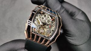 HAOFA 1983 TRAPEZOIDAL CRYSTAL AUTOMATIC WATCH