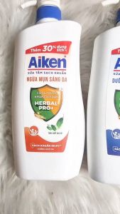 (Mẫu Mới) Sữa Tắm Sạch Khuẩn Aiken Hương Trà Xanh/ Bạc Hà 845g.