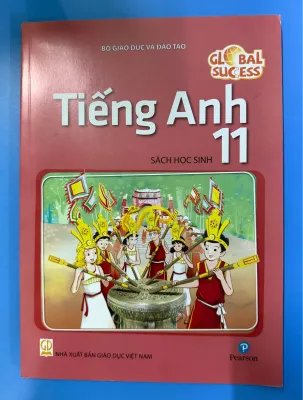 Sách giáo khoa Tiếng Anh Lớp 11- Global Success (Kèm bìa bao SHS nhãn tên)