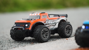 1:20 Alloy RC Car Remote Control 4WD Monster Truck Crawler 60MHz Climbing Car Bigfoot Model Kids Toy