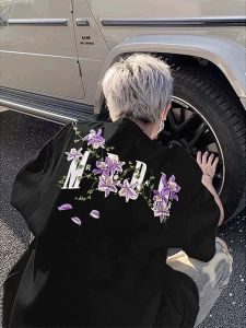 เสื้อยืดแขนสั้นผ้าฝ้ายแท้ปักลายดอกไม้สไตล์อเมริกันสำหรับผู้ชาย ทรงหลวม สไตล์ฤดูร้อน ทรงหลวม เสื้อตัวบน