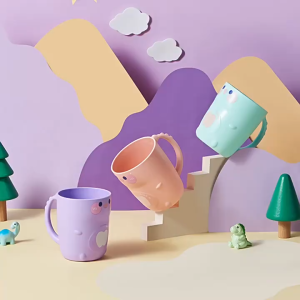 Cốc Nhựa Uống Nước Súc Miệng Cute Có Tay Cầm Màu Pastel LILA CDINO145