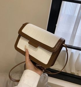 Fashionable Handwoven Small Square Bag DIY Kit Single Shoulder Crossbody Bag Gift for Girlfriend Casual Soft PU Leather