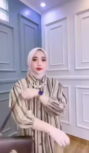Setelan Rayon & Kemeja Loly Motif Salur: Setelan Terbaru