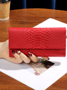 MEIFEI | Slim & Spacious Multi-Compartment Leather Wallet