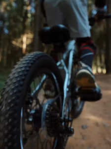 ANCHI R3 จักรยานเด็ก 20นิ้ว  จักรยานเสือภูเขารุ่น Mountain bike ดิสก์เบรกคู่ด้านหน้าและด้านหลัง ล้ออลูมิเนียม LED ไฟ