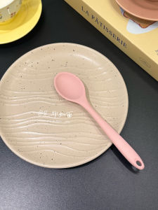 ช้อนผสมอาหารแบบหนึ่งชิ้นสำหรับเด็กและผู้ใหญ่ ทำจากยางซิลิโคนระดับอาหารสำหรับผู้ใหญ่และเด็ก อุปกรณ์ทานอาหาร