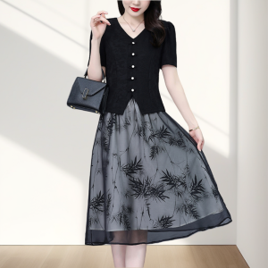 MAIMEI | Fashionable Plus Size Womens Summer New Vintage Patchwork Dress Mesh Design Slimming A-Line Skirt High Waist Bubble Sleeve V-Neck