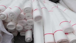 [จัดส่งฟรี] มุ้งขาวกันแมลง มุ้งขาว ตาข่ายกันแมลง 40ตา ขนาด 2.5x10เมตร โรงเรือน มุ้งโรงเรือน มุ้งไนล่อน กันแมลง ผสมยูวี มุ้งโรงเรือน ตาข่ายไนล่อนมุ้งปลูกผัก มุ้งไนลอนสีขาว ตาข่ายแมลง