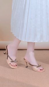 Dép Cao Gót MWC G056 - Dép Cao Gót Da 8cm Kiểu Dáng Quai Chéo Đính Nơ Cách Điệu Ôm Dáng Chân