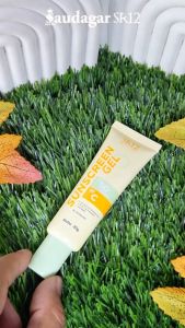 SR12 SUNSCREEN WAJAH SPF 50 PA+++ RINGAN NO WHITECAST TIDAK BERMINYAK MENCERAHKAN WAJAH