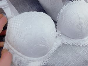 Áo ngực mặc áo dài siêu nâng 5cm không gọng