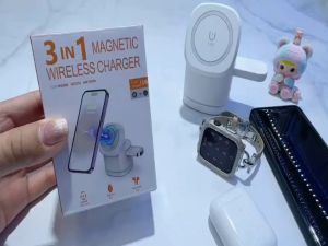 3 in 1 Magnetic Wireless Charger for Apple Devices Portable Wireless Charging Station