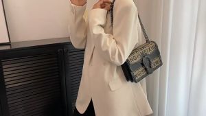 TAS SELEMPANG WANITA MURAH IMPORT BATAM & TAS MEWAH PESTA KONDANGAN - E