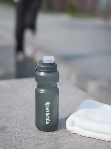 Eatkit Botol Air Olahraga Kapasitas Besar Botol Olahraga Siswa Food Grade Tahan Suhu Tinggi