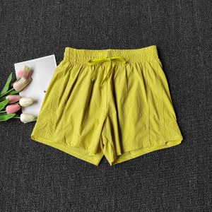 กางเกงขาสั้นออกกำลังกายสำหรับผู้หญิง ระบายอากาศได้ดี แห้งเร็ว กางเกงวอร์มสำหรับโยคะ กางเกงขาสั้นผ้าตาข่ายระบายอากาศได้ดี ทรงหลวม กางเกงขาสั้นผ้าไนลอน