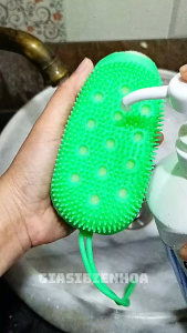 Dụng Cụ Tắm Chà Lưng Silicon Hình Gấu Mềm Mịn