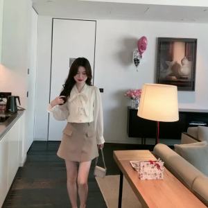 AMMIN 2024 Autumn New French V-neck bow thin ribbon design Long sleeve chiffon shirt Womens Korean style sweet lace ruffled patchwork trum sleeve elegant blouse