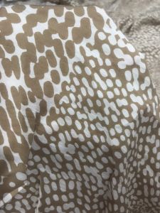 vải lanh họa tiết da beo màu nâu nhạt_( khổ 1m5) dày vừa mềm rũ mát may đầm váy áo vv