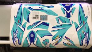 Stiker decal beat esp 2018 kombinasi warna biru ungu