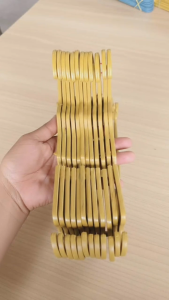 HANGER FOR ADULT YELLOW 12 PCS 36 PCS72 PCS NON-SLIP FLAT TYPE