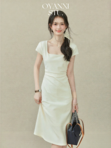 OUYANGXI | Đầm Tay Ngắn Ôm Body Màu Đào Cổ Vuông Elegance
