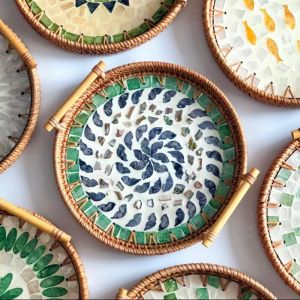 Handwoven Shell Bread Basket Fruit Tray Danish Style Home Decorative Basket Vietnamese Wickerwork Basket Traditional Chinese Design