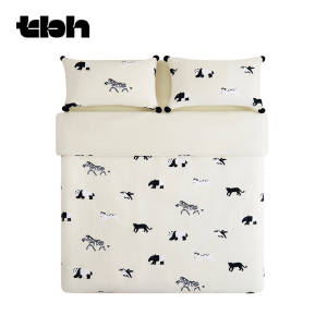 T-B-H | Warm Flannel Bedding Set